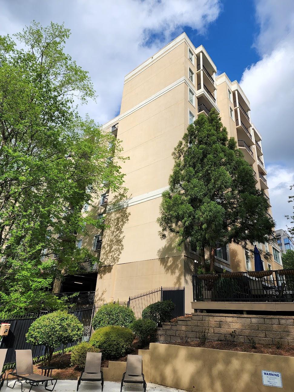 After - Multi-unit building exterior cleaning