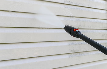 Does Your Alpharetta, GA, Apartment Complex Need Pressure Washing? Alpharetta, GA